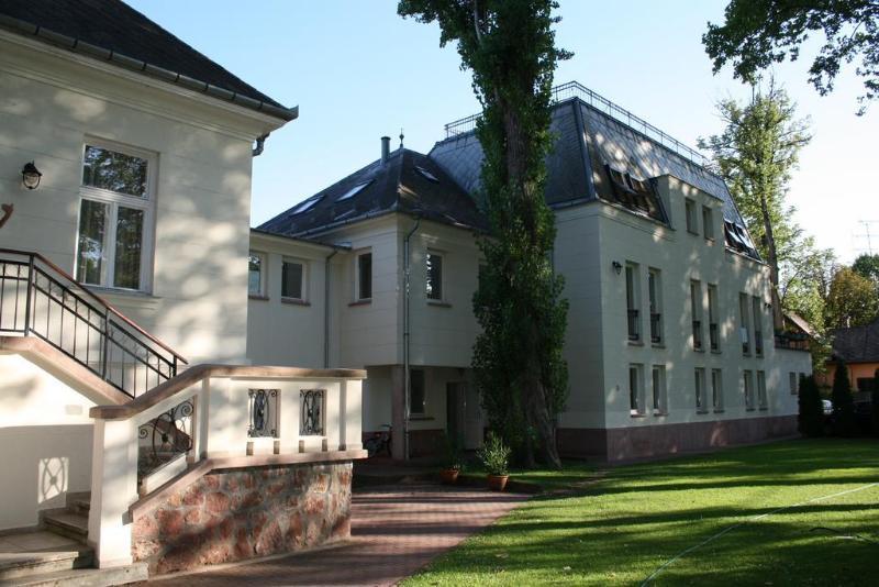 Fonix Hotel Балатонфельвар Екстер'єр фото