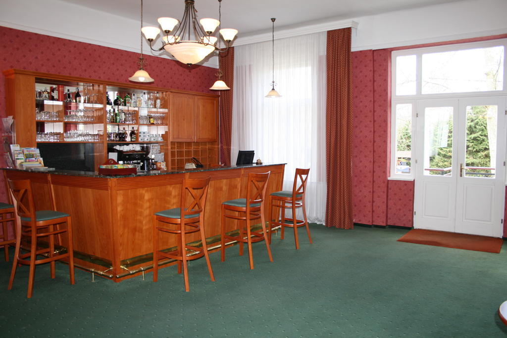 Fonix Hotel Балатонфельвар Екстер'єр фото